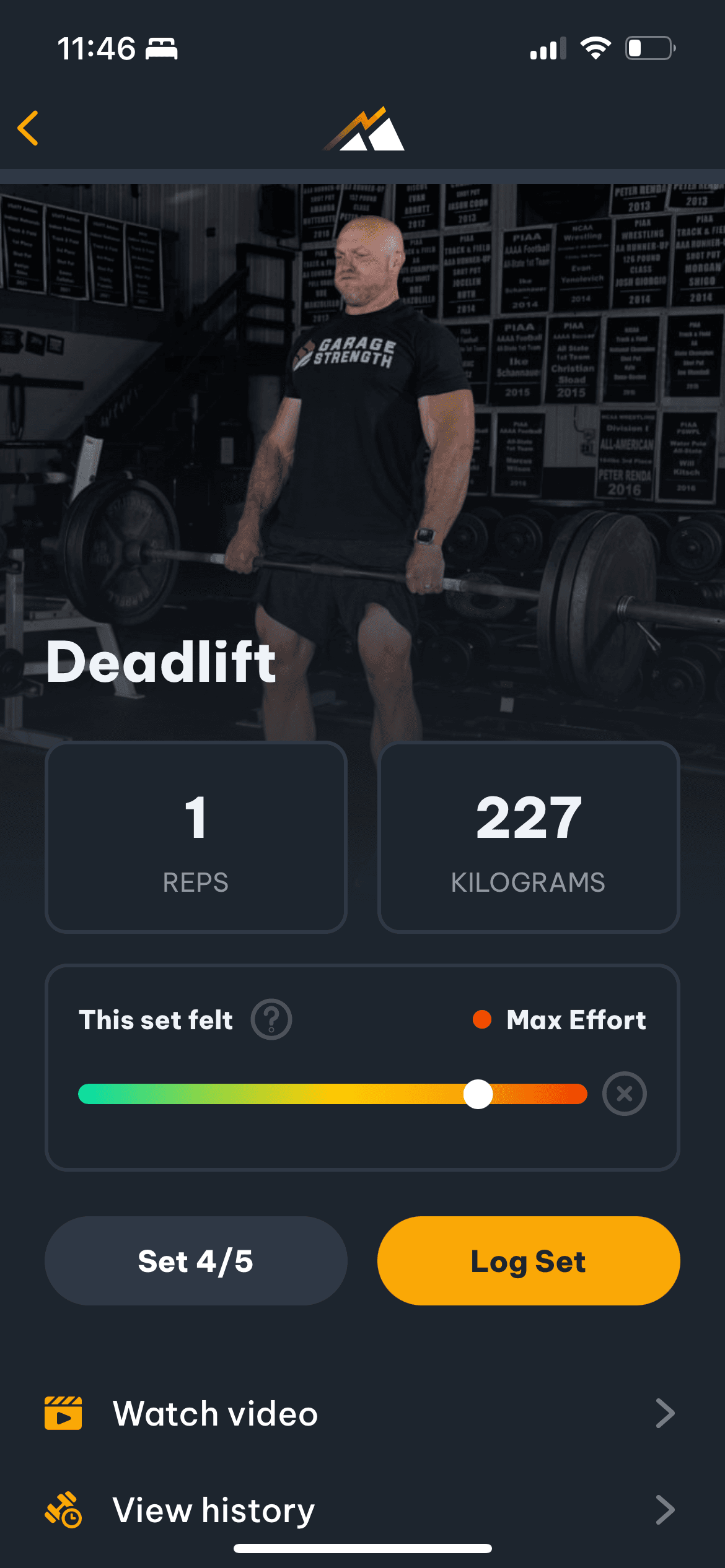 How Much Should You Be Able to Deadlift? | Peak Strength