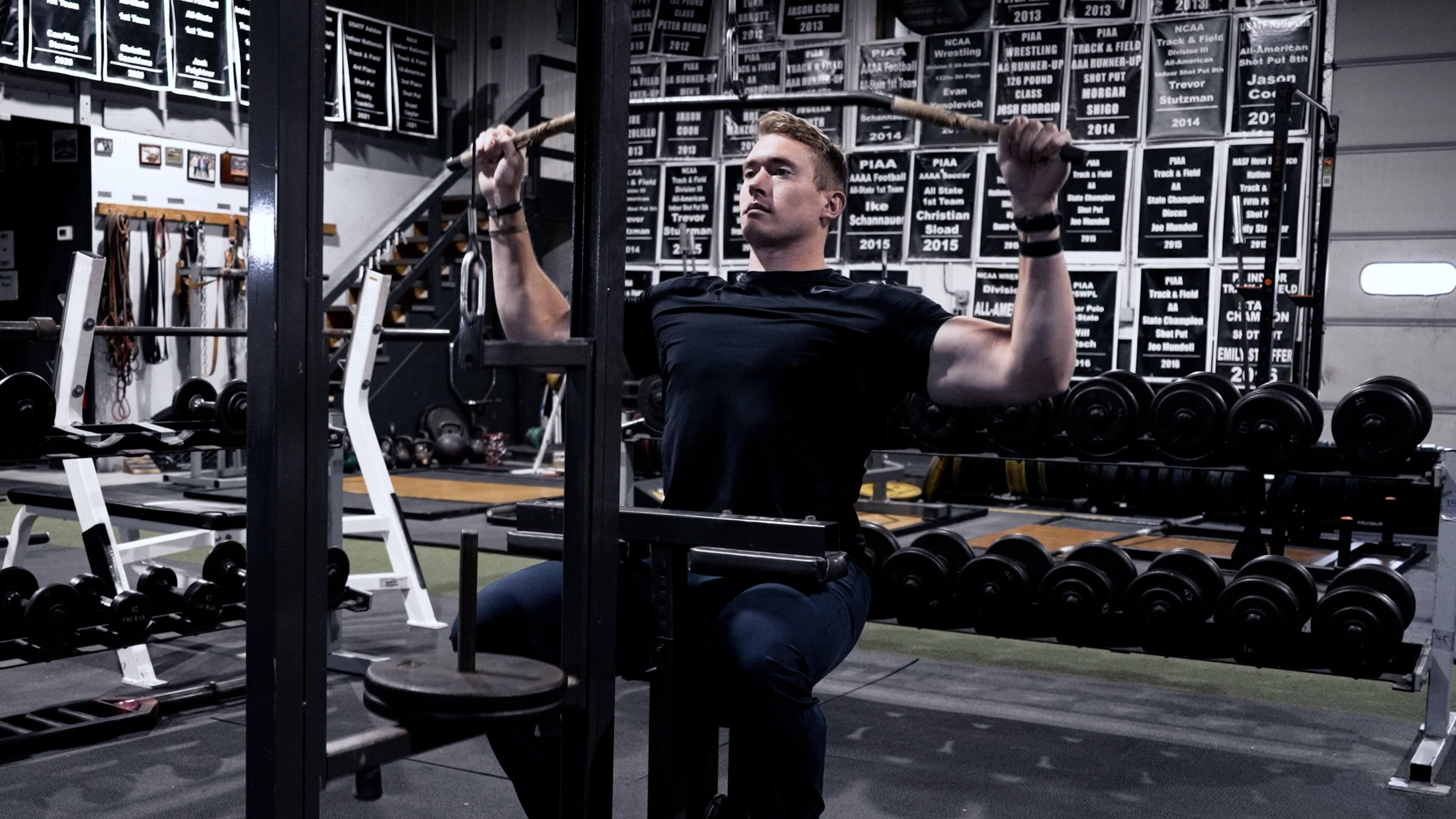 lat pulldowns