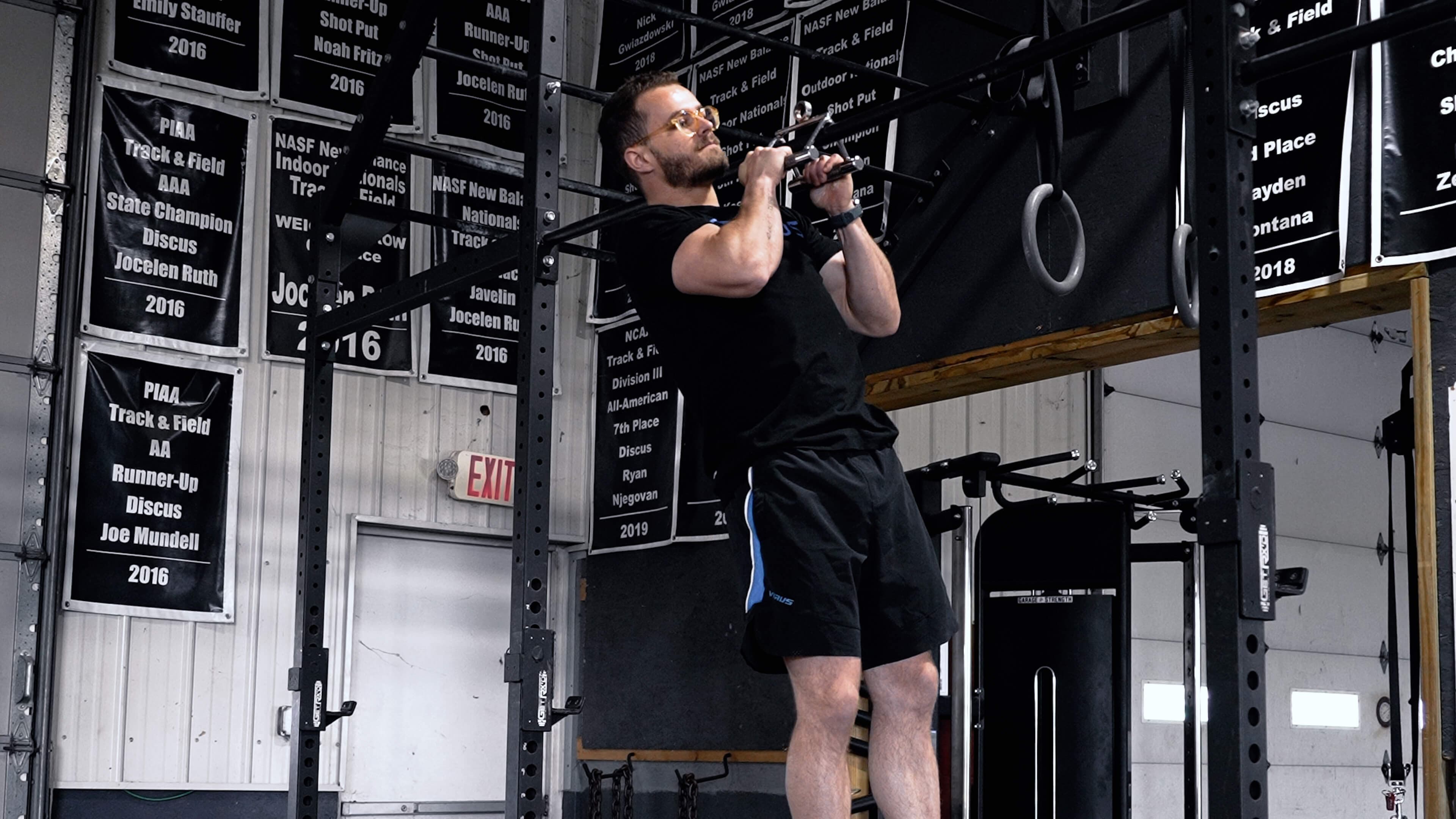 neutral grip pull ups